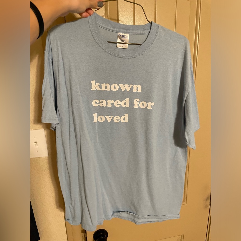 Blue clinic shirt.